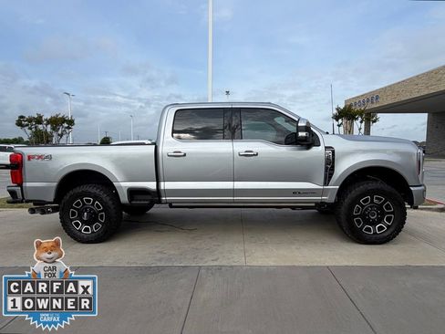 Used 2024 Ford F250 Platinum w/ FX4 Off-Road Package image 20