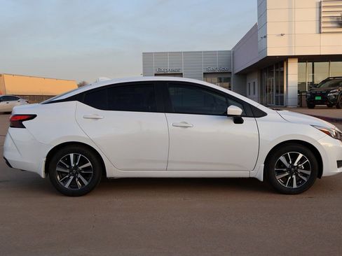 New 2025 Nissan Versa SV w/ Trunk Package FWD image 5