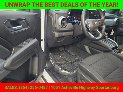 New 2024 Chevrolet Colorado LT w/ LT Convenience Package II image 14