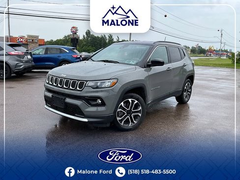 Used 2024 Jeep Compass Limited AWD/4WD image 1