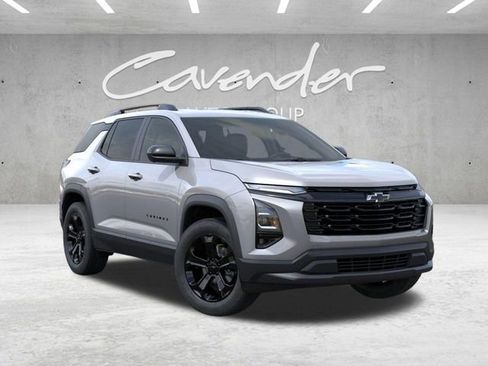 New 2026 Chevrolet Equinox LT w/ Convenience Package II FWD image 7