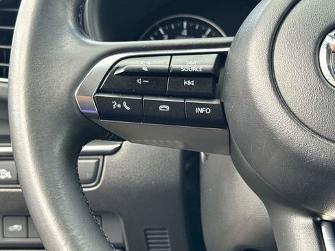 Certified 2025 MAZDA MAZDA3 s FWD image 26