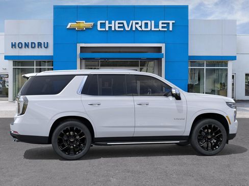 New 2026 Chevrolet Tahoe Premier w/ Sun And Tow Package AWD/4WD image 5