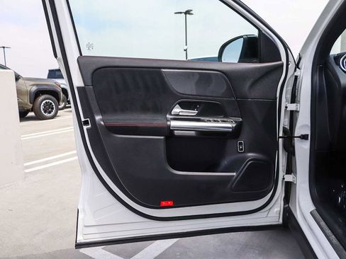 Used 2022 Mercedes-Benz GLA 250 image 30