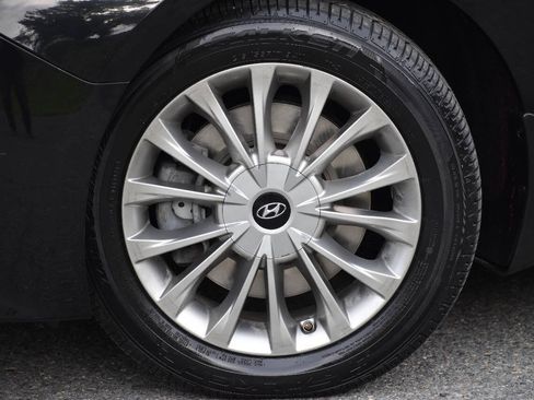 Used 2015 Hyundai Sonata Limited w/ Option Group 06 FWD image 36
