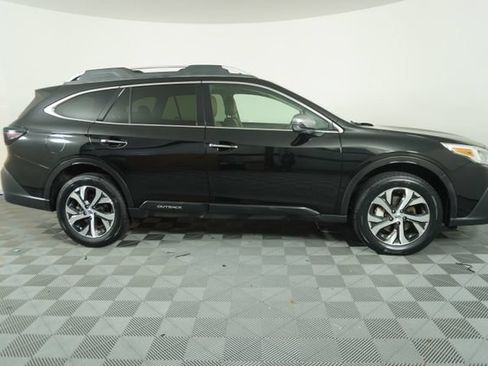 Used 2020 Subaru Outback Touring XT AWD/4WD image 8