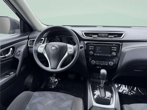 Used 2015 Nissan Rogue SV image 20