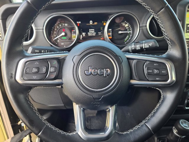 Used 2022 Jeep Wrangler Unlimited Sahara AWD/4WD image 20