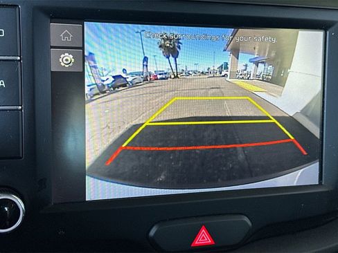 Used 2024 Kia Soul LX w/ Option Group 015 image 16