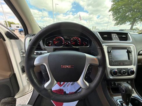 Used 2015 GMC Acadia SLT FWD image 24