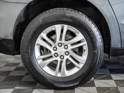 Used 2020 Buick Enclave Essence image 19