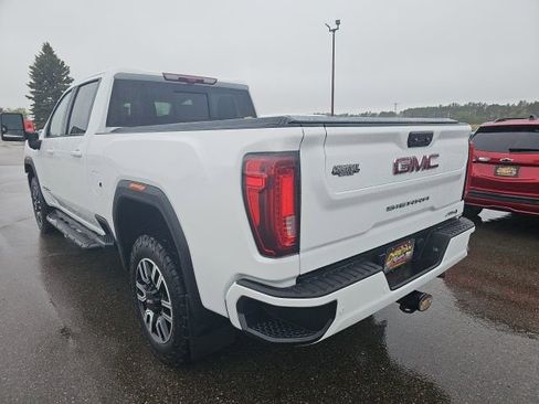 Used 2023 GMC Sierra 3500 AT4 w/ AT4 Premium Plus Package image 3