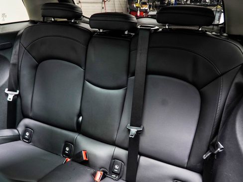 Used 2019 MINI Cooper S FWD image 36