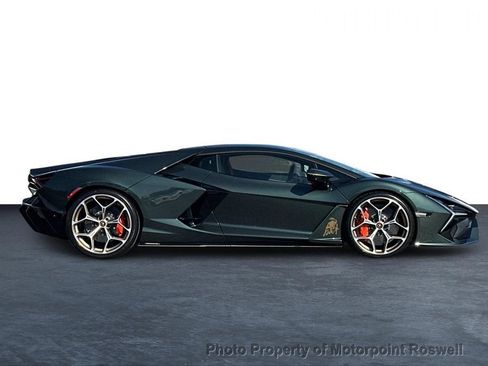 Used 2024 Lamborghini Revuelto AWD/4WD image 8