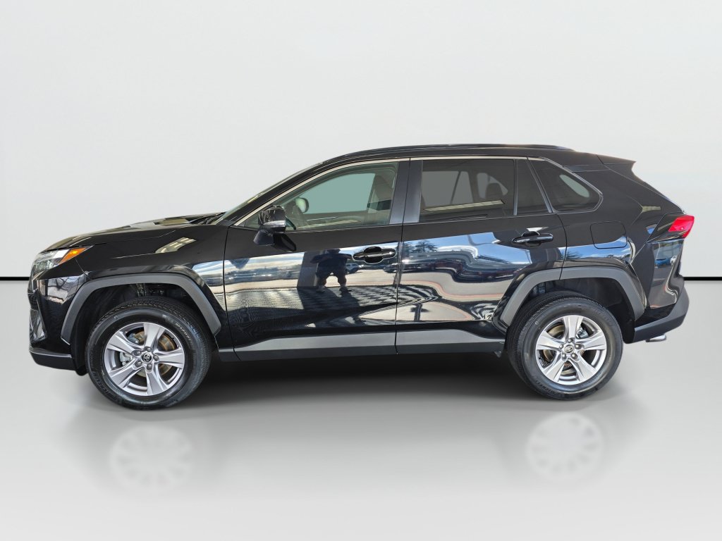 Certified 2025 Toyota RAV4 XLE FWD image 2