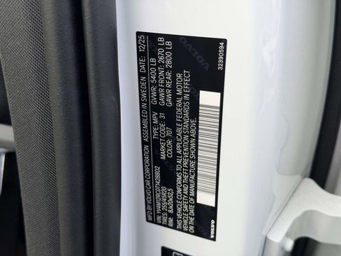 New 2026 Volvo XC60 B5 Plus w/ Protection Package Premier image 25