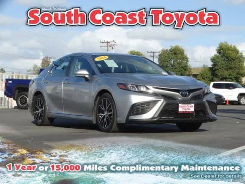 Used 2024 Toyota Camry SE w/ Blackout Package (TMS) image 1