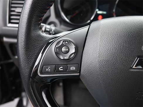 Used 2024 Mitsubishi Outlander Sport AWD image 32