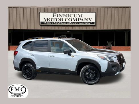 Used 2025 Subaru Forester Wilderness w/ Wilderness Package AWD/4WD image 1