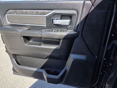 Used 2024 RAM 2500 Big Horn w/ Bed Utility Group image 18