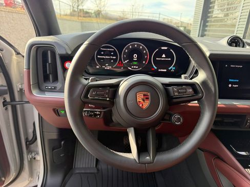 New 2026 Porsche Cayenne E-Hybrid image 15