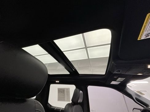 Used 2020 Ford F150 Lariat w/ Equipment Group 502A Luxury image 7