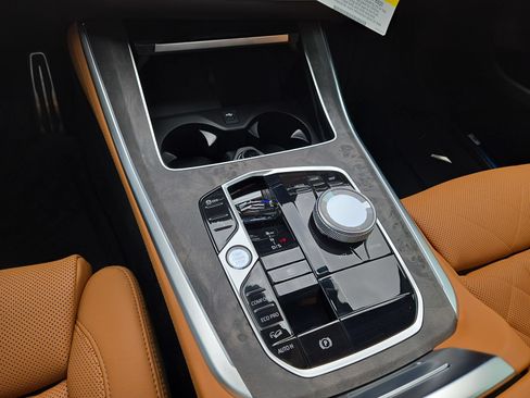 New 2026 BMW X5 xDrive40i w/ Executive Package AWD/4WD image 22
