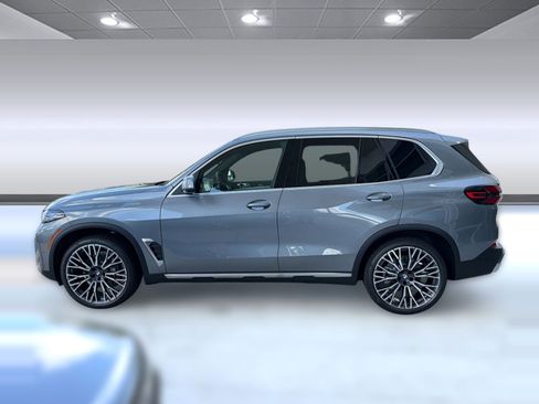 New 2026 BMW X5 xDrive40i AWD/4WD image 2