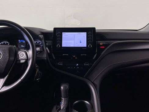 Certified 2024 Toyota Camry SE w/ Blackout Package (TMS) image 15