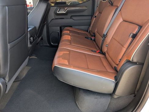 Used 2026 Chevrolet Silverado 1500 LT Trail Boss w/ Convenience Package II image 25