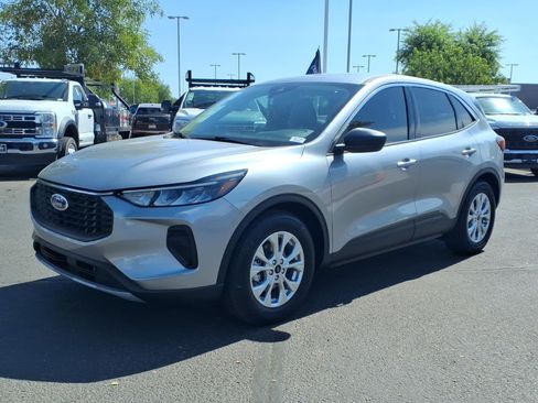 Certified 2023 Ford Escape Active w/ Tech Pack #1 FWD image 8