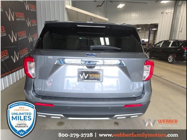 Used 2023 Ford Explorer XLT w/ Equipment Group 202A AWD/4WD image 5