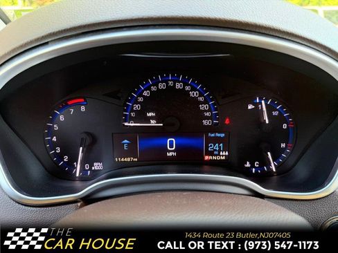Used 2015 Cadillac SRX Luxury w/ Driver Awareness Package AWD/4WD image 24