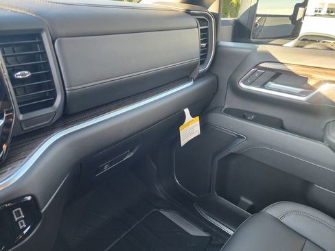 New 2026 Chevrolet Silverado 2500 LT w/ Trail Boss Package image 37