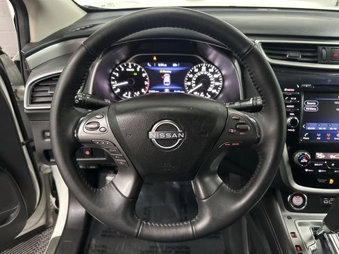 Used 2024 Nissan Murano SV w/ SV Midnight Edition Package image 14