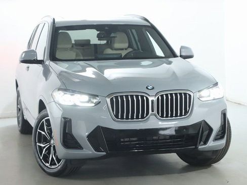 Certified 2023 BMW X3 xDrive30i w/ M Sport Package AWD/4WD image 2