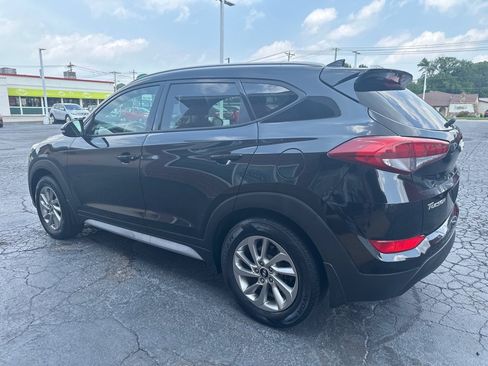 Used 2017 Hyundai Tucson SE Plus FWD image 3