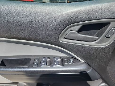 Used 2022 Chevrolet Colorado W/T w/ Custom Special Edition image 14