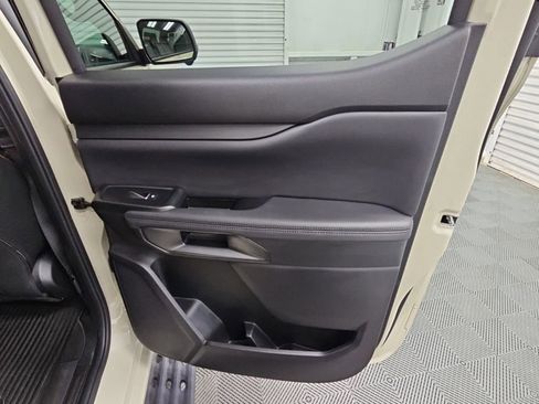Used 2025 Ford Ranger Raptor AWD/4WD image 33