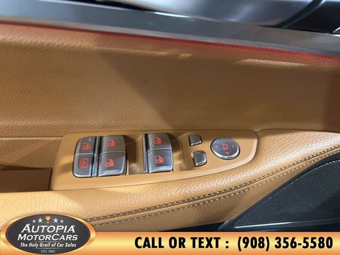 Used 2022 BMW 740i w/ M Sport Package RWD image 12