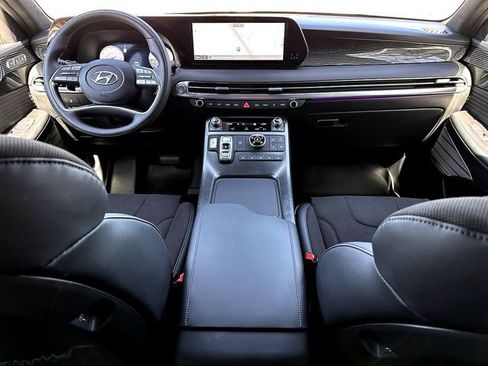 Used 2025 Hyundai Palisade Calligraphy image 30