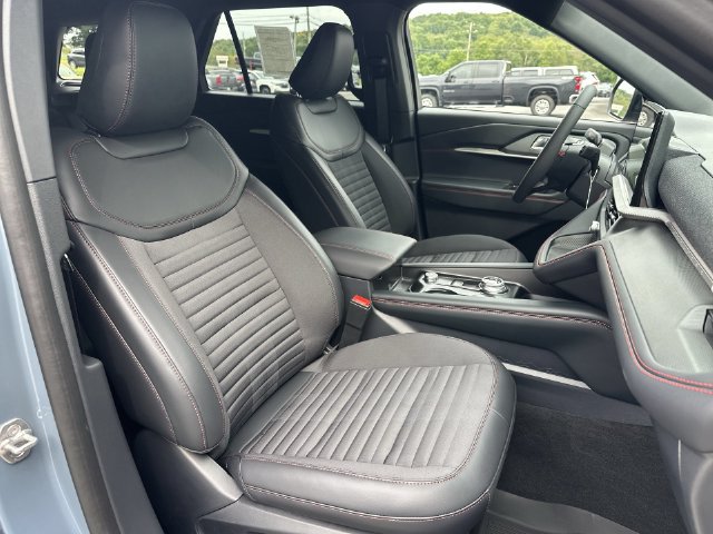 New 2026 Ford Explorer ST-Line AWD/4WD image 30