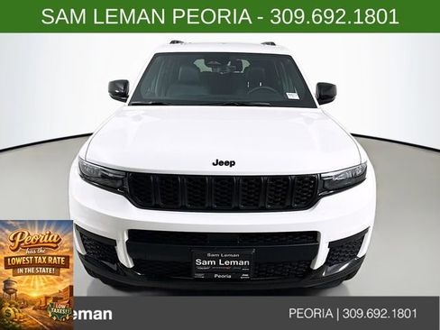 New 2025 Jeep Grand Cherokee L Altitude image 2