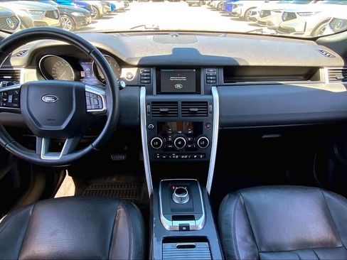 Used 2016 Land Rover Discovery Sport HSE image 16