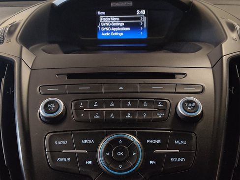 Used 2017 Ford Escape SE FWD image 25