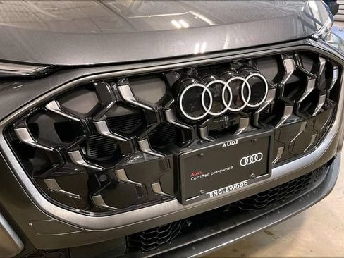 Used 2025 Audi Q5 Premium Plus w/ Premium Plus AWD/4WD image 30