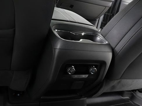 Used 2024 Chevrolet Traverse LT w/ Midnight/Sport Edition AWD/4WD image 25