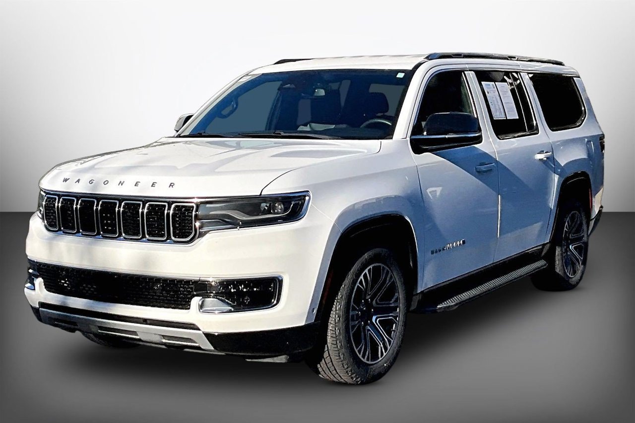 Certified 2024 Jeep Wagoneer L Series II AWD/4WD image 4