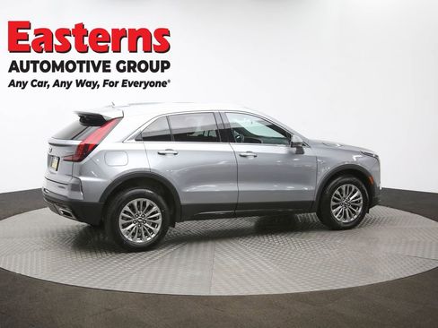 Used 2024 Cadillac XT4 Premium Luxury image 44