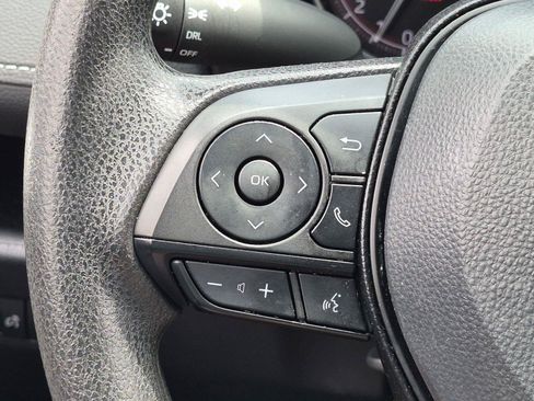 Used 2023 Toyota RAV4 LE AWD/4WD image 18